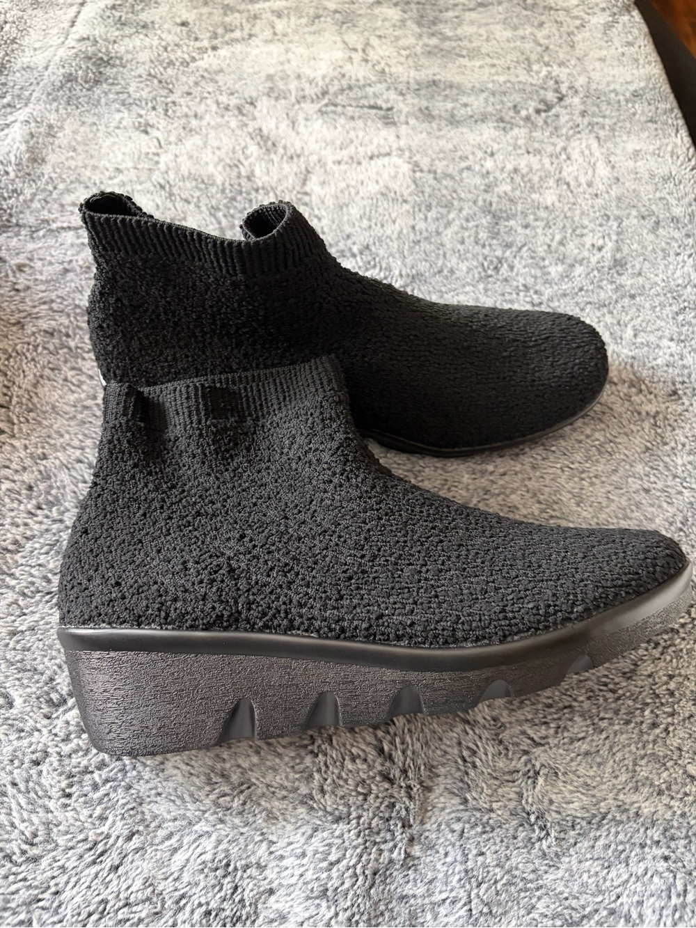 bernie mev. Women's Black Knit Wedge Sock Booties